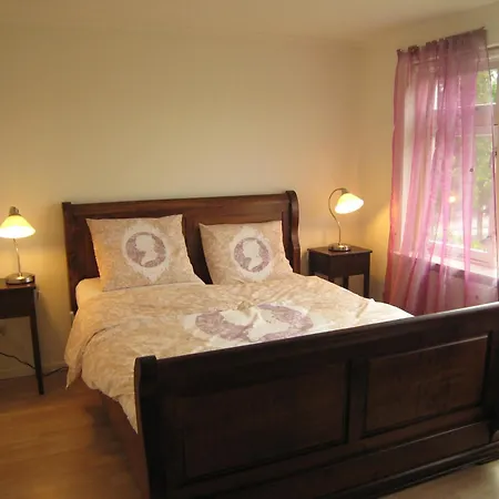 Charming By The West-Graftdijk