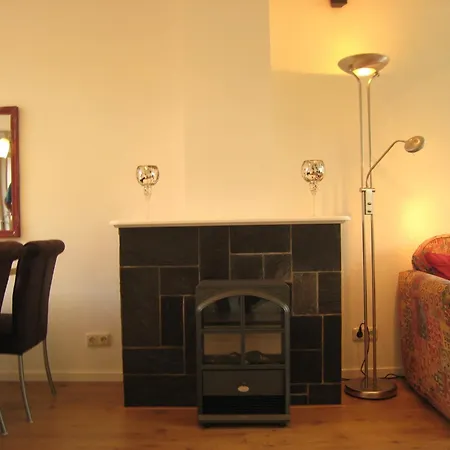 Charming By The West-Graftdijk